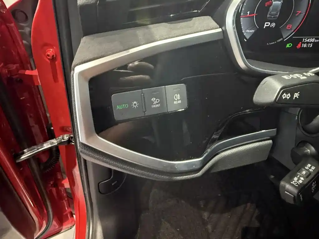 Audi Q3 — миниатюра 11