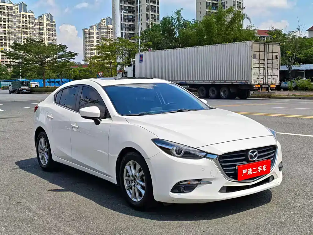 Mazda 3 Axela — миниатюра 2