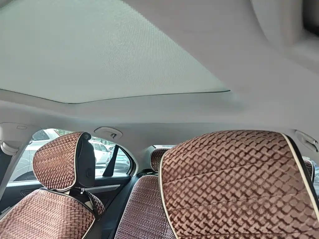 Volkswagen Lamando — миниатюра 14