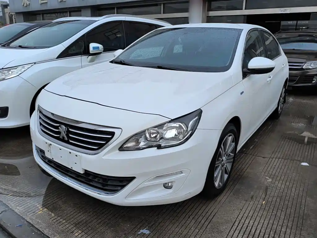 Peugeot 408
