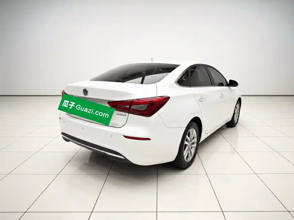Changan Eado — миниатюра 6