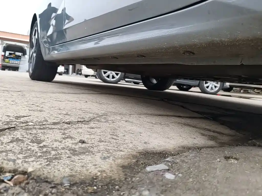Hyundai Elantra — миниатюра 21