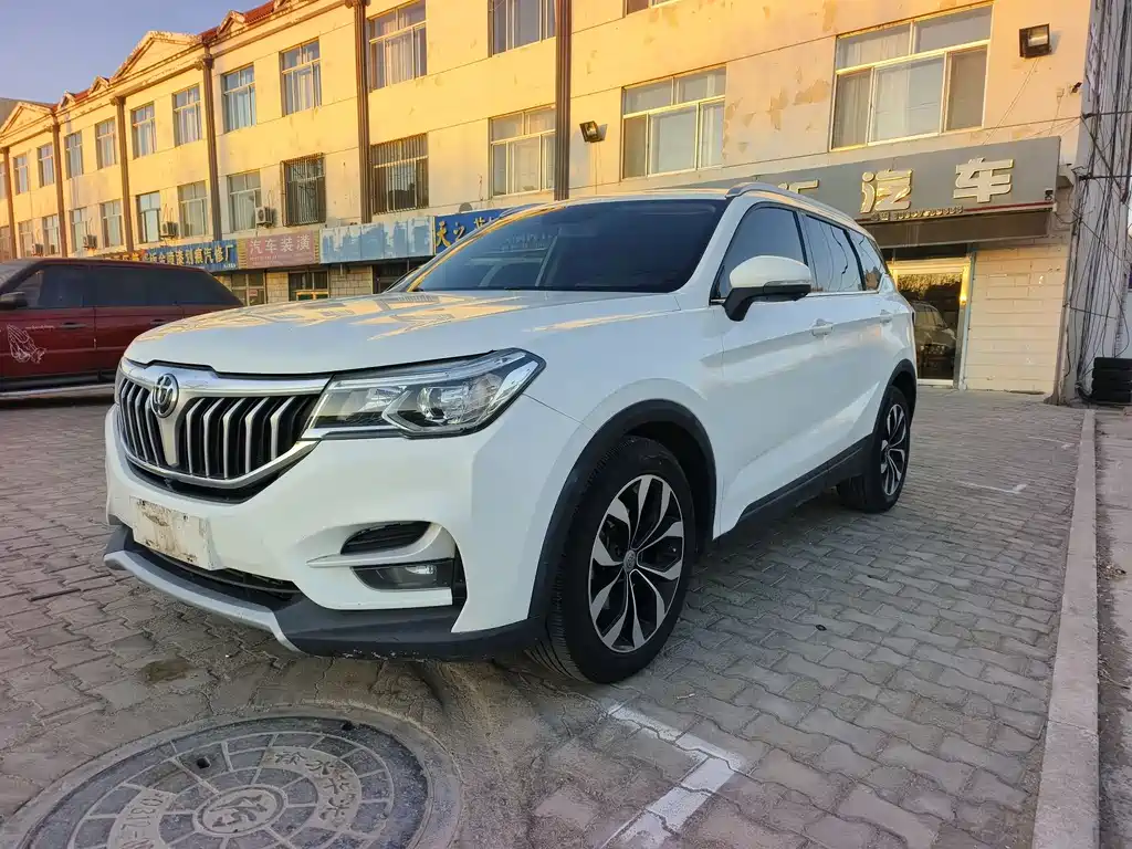 Zhonghua V6 2019