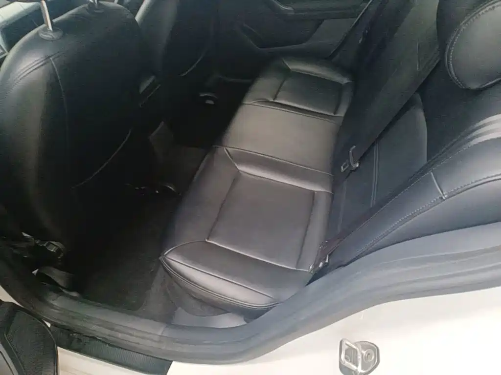 Volkswagen Lavida — миниатюра 17