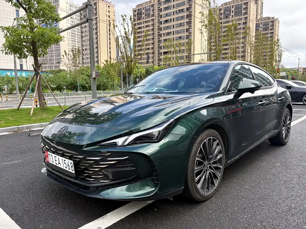 MG MG7