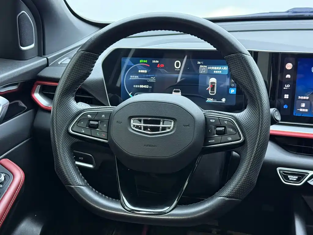 Geely Binyue — миниатюра 8