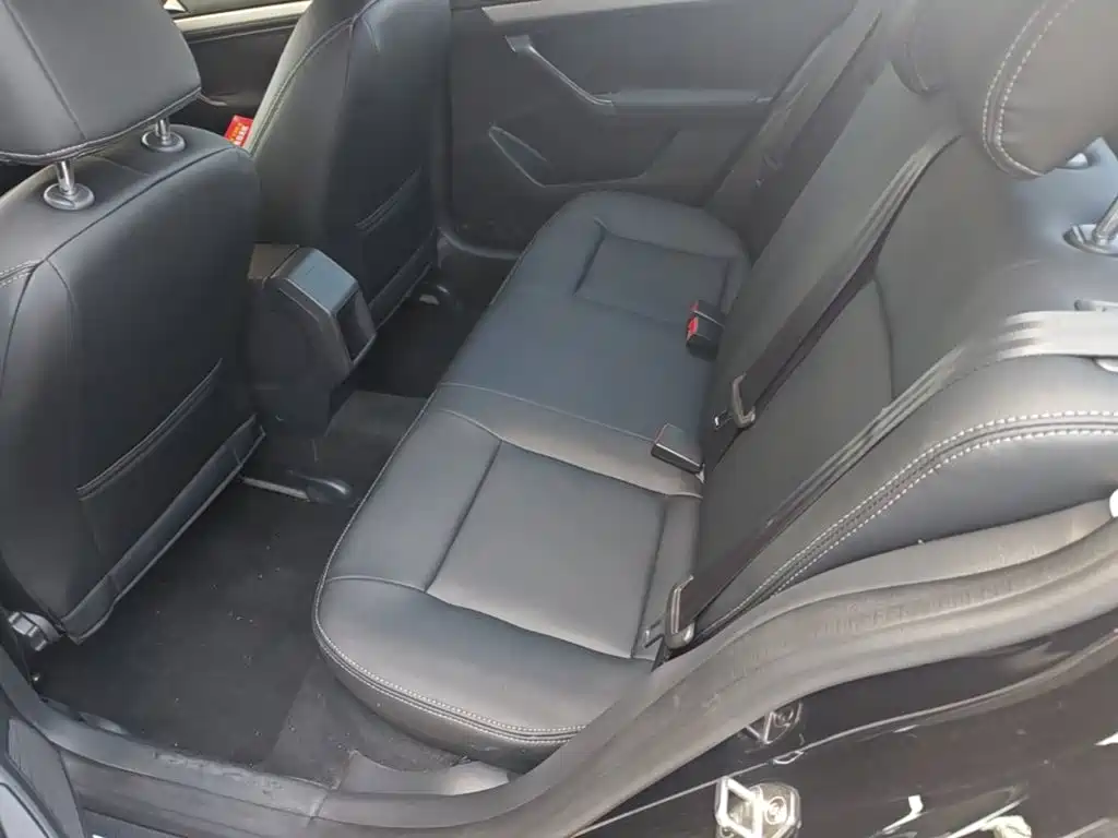 Volkswagen Lavida — миниатюра 17