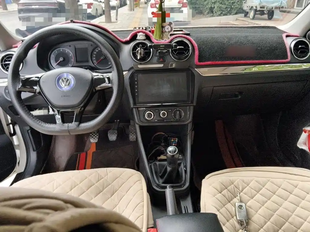 Volkswagen Jetta — миниатюра 10