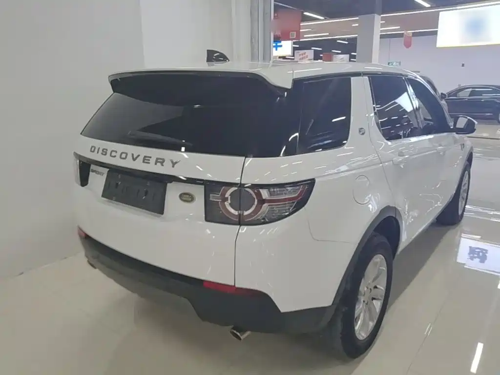 Land Rover Discovery Sport — миниатюра 7