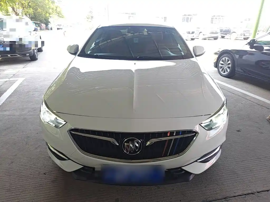 Buick Regal — миниатюра 3