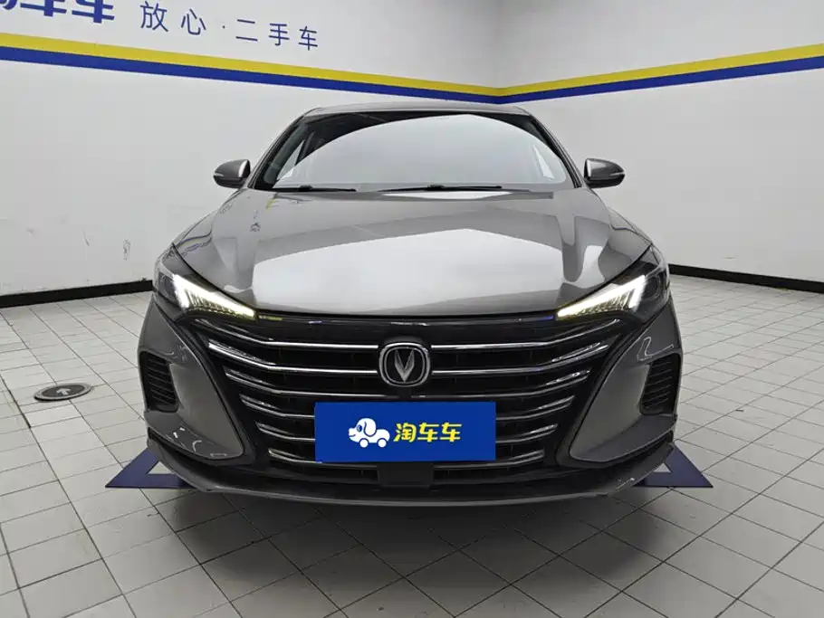 Changan Eado — миниатюра 2