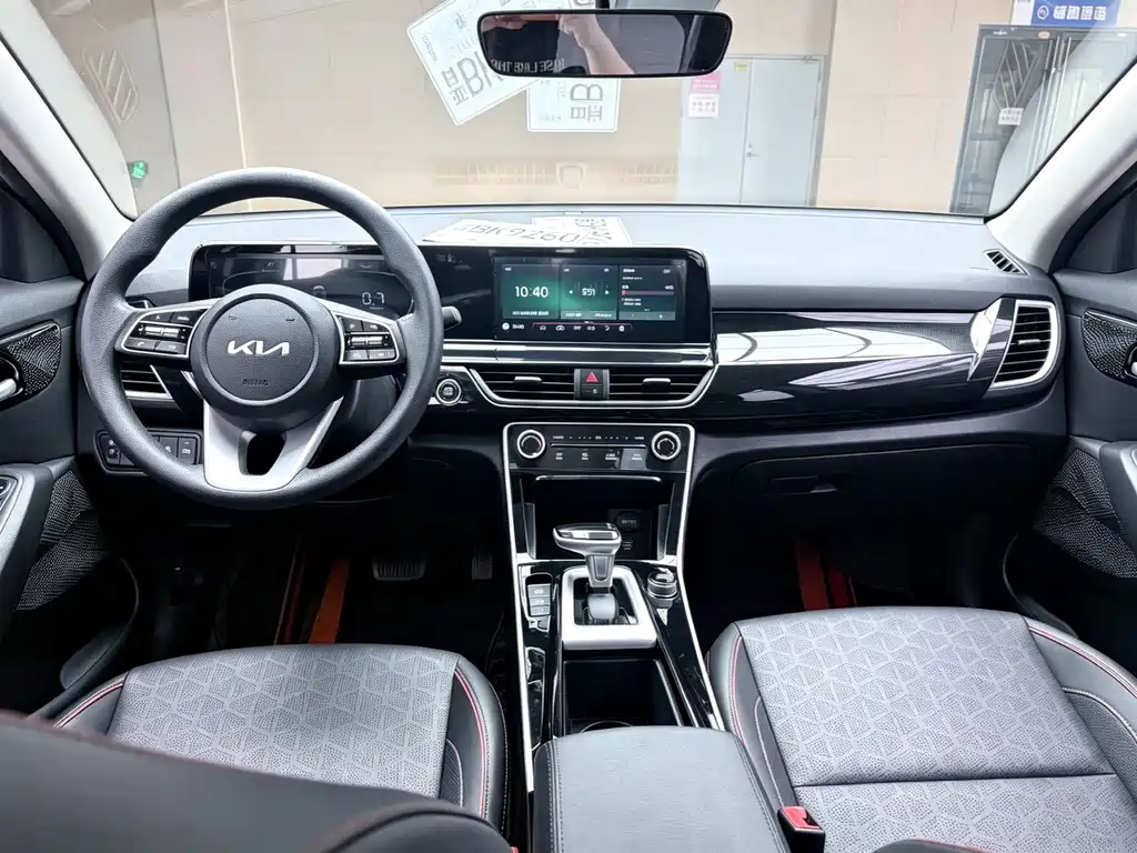 Kia Seltos — миниатюра 11