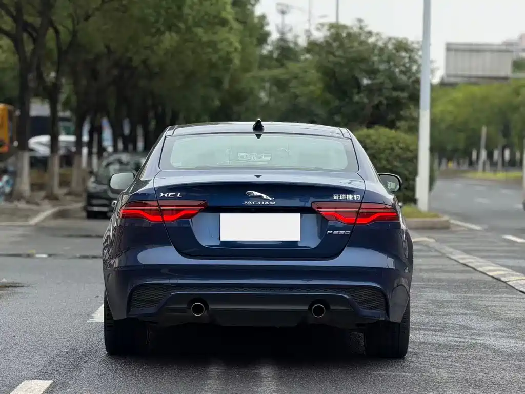 Jaguar XEL — миниатюра 3
