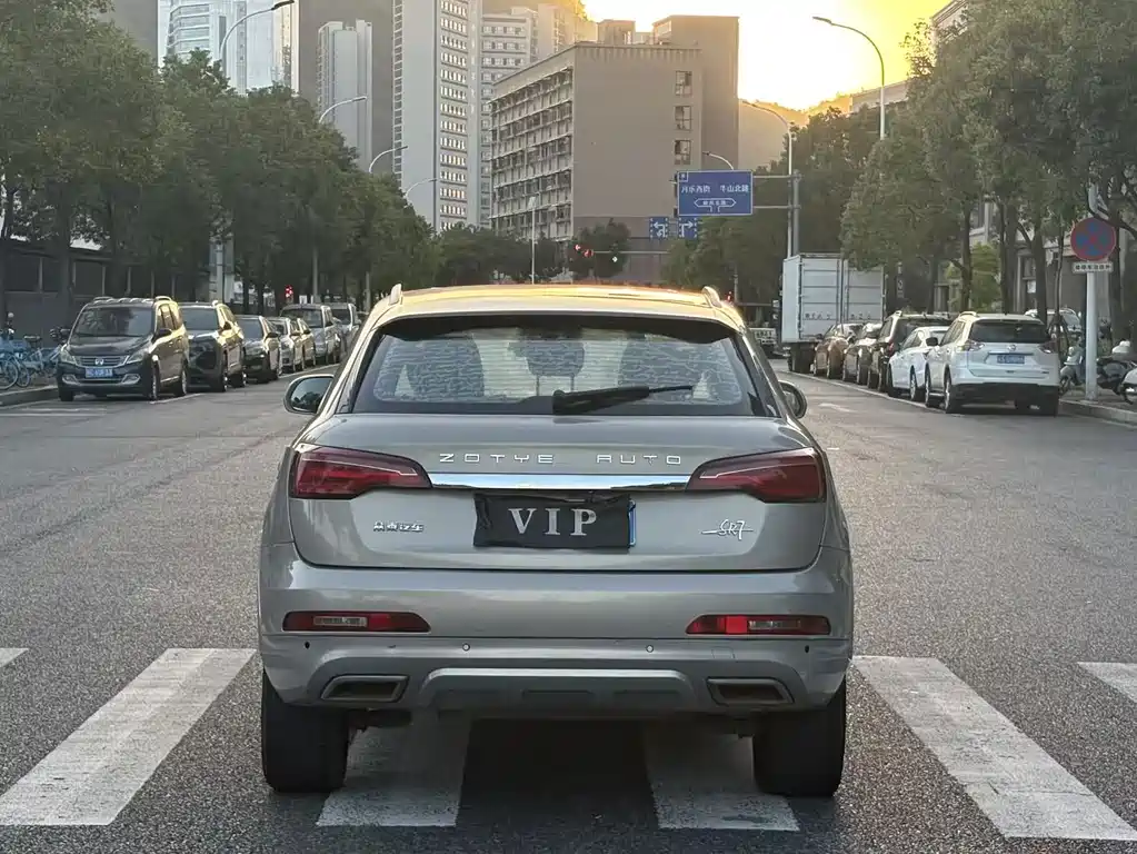 Zotye Zotye SR7 — миниатюра 6
