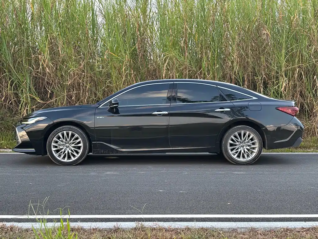 Toyota Avalon — миниатюра 4