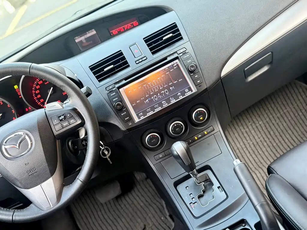 Mazda 3 Xingcheng — миниатюра 19