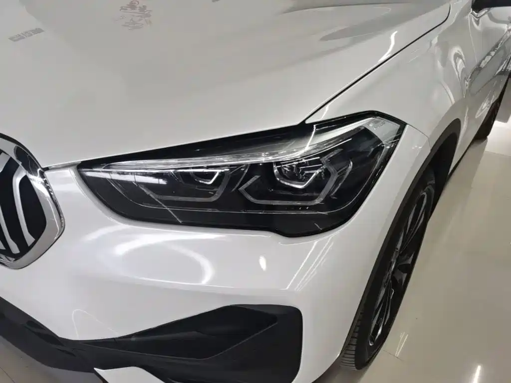 BMW X1 — миниатюра 24