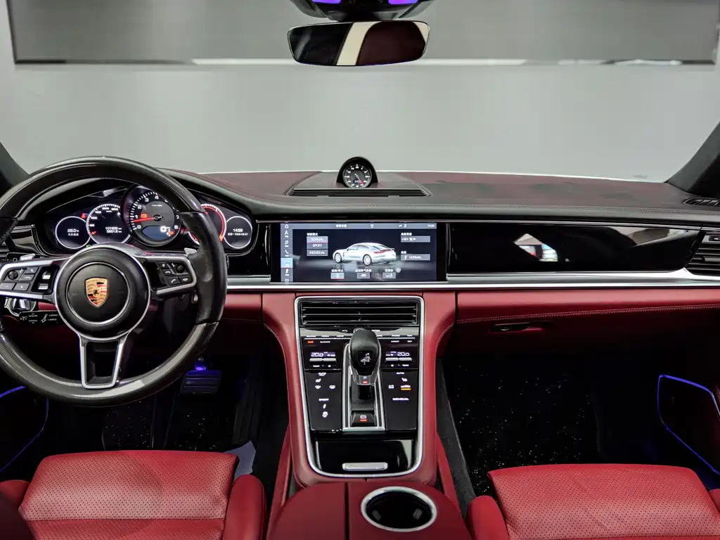 Porsche Panamera — миниатюра 6