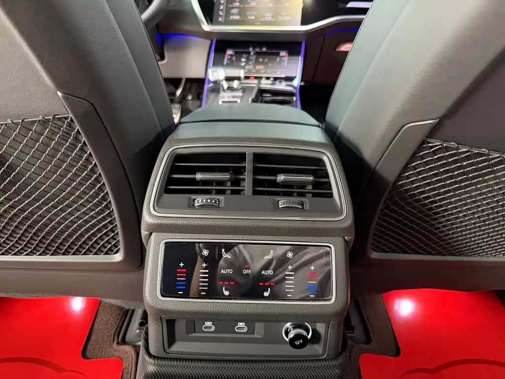 Audi A6L — миниатюра 12