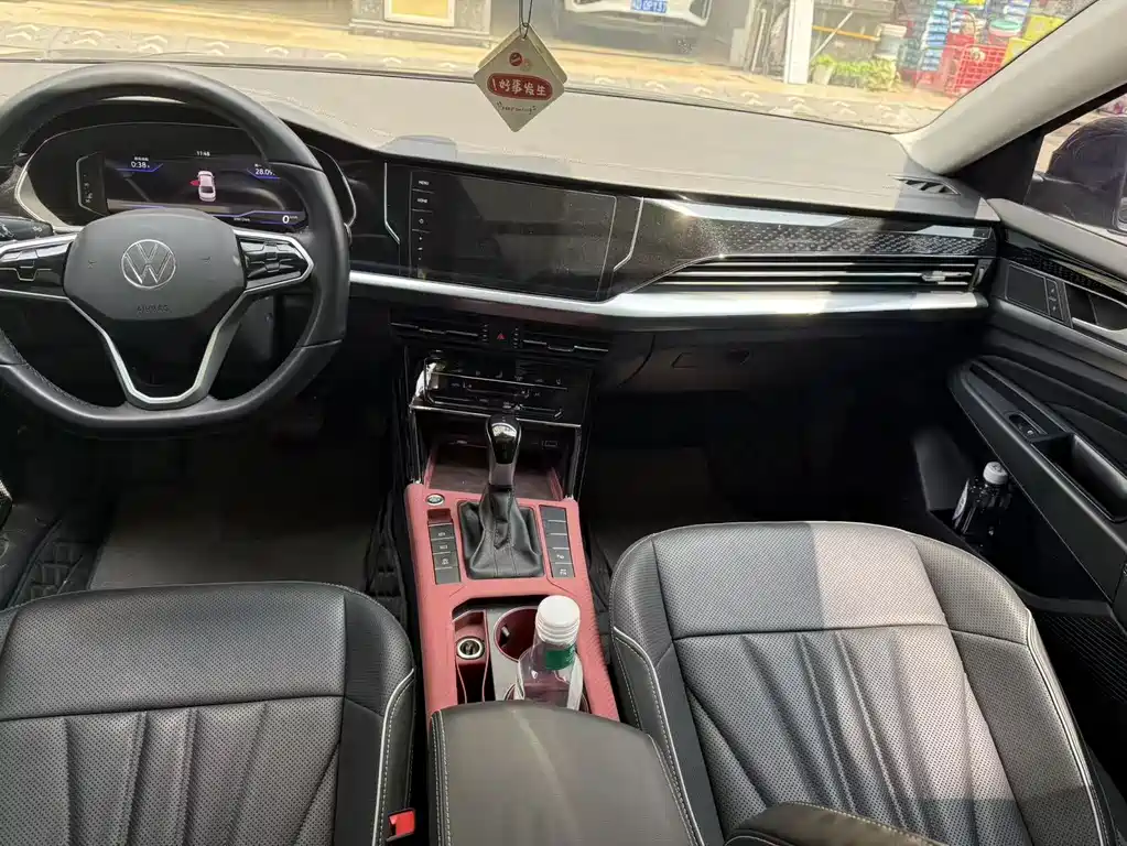 Volkswagen Passat — миниатюра 8