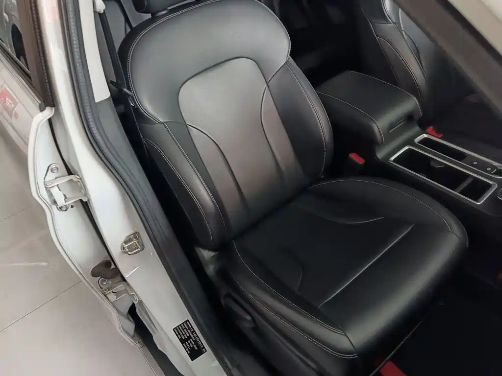 Haval M6 — миниатюра 25