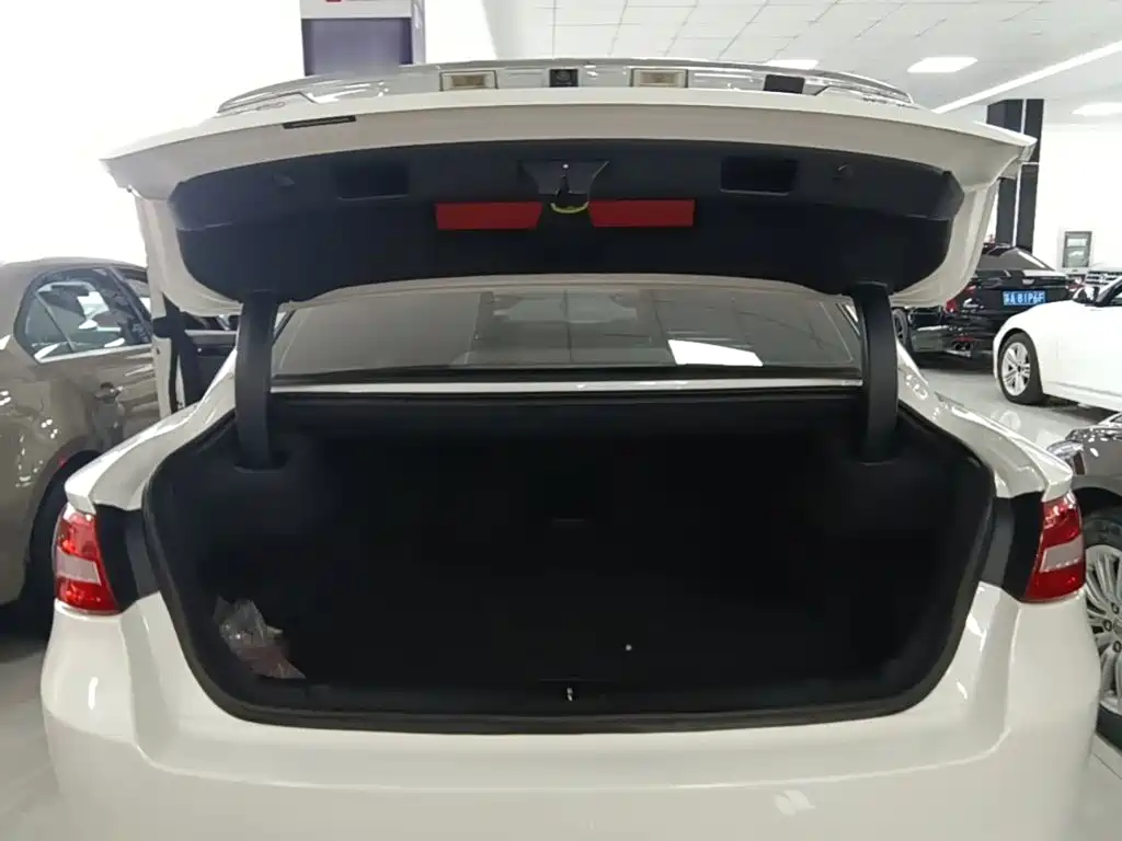 Geely Borui — миниатюра 19