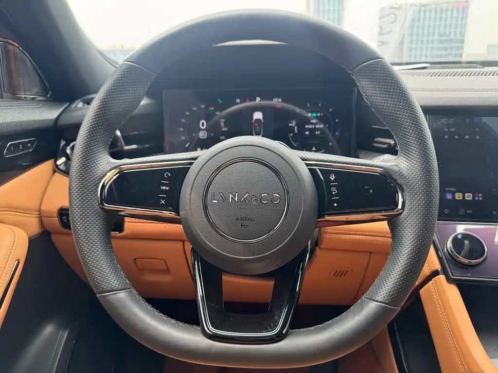 LYNK 09