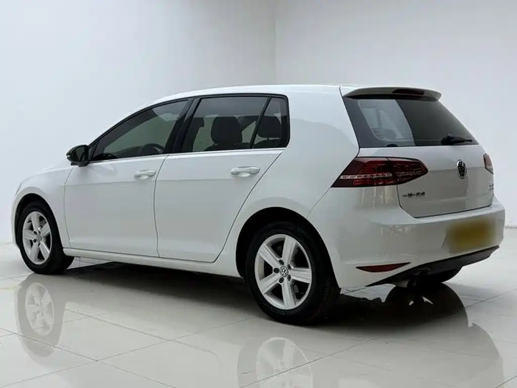 Volkswagen Golf — миниатюра 9