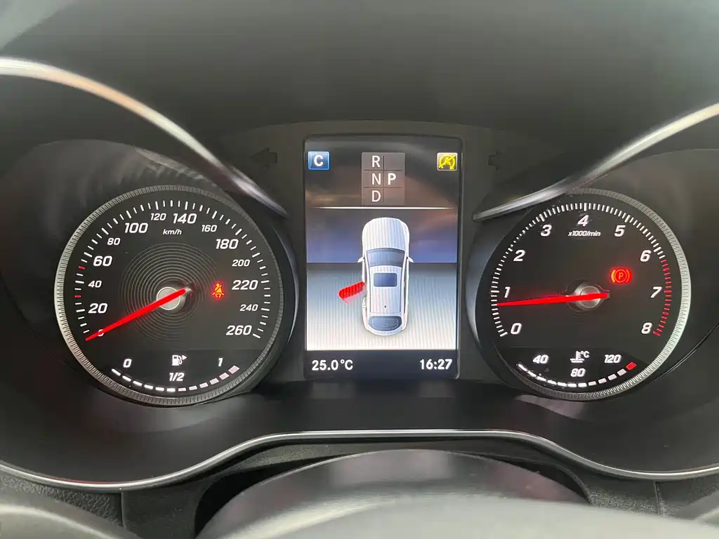 Mercedes-Benz GLC Coupe — миниатюра 11
