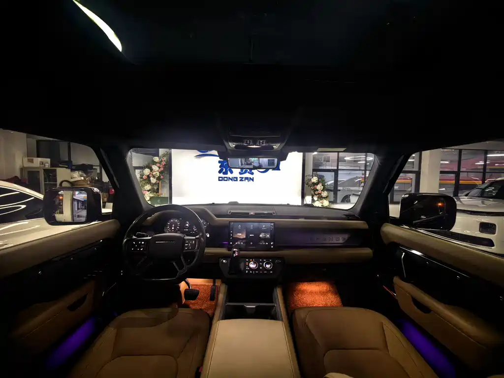 Land Rover Defender — миниатюра 20