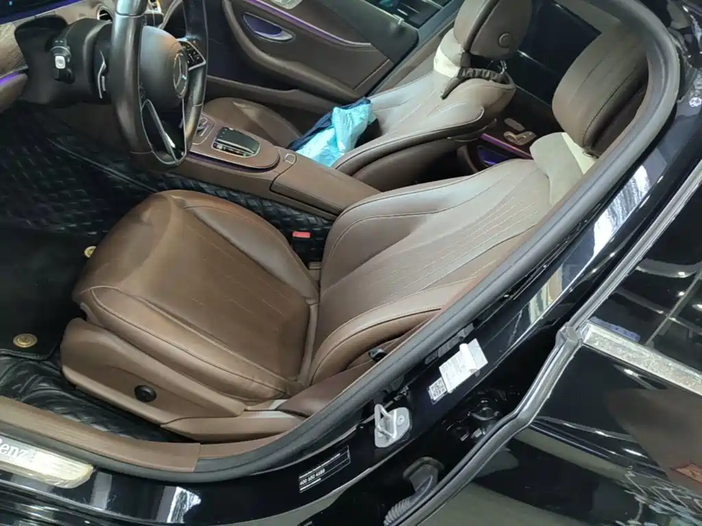 Mercedes-Benz E-Class — миниатюра 15