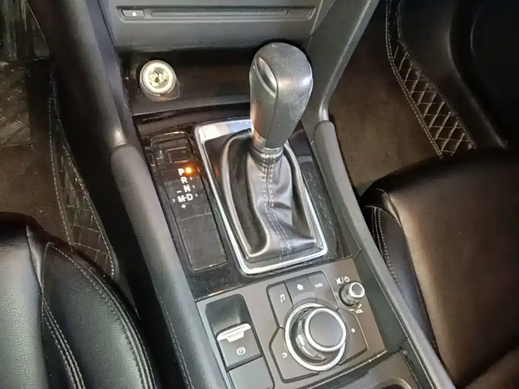 Mazda 3 Axela — миниатюра 14