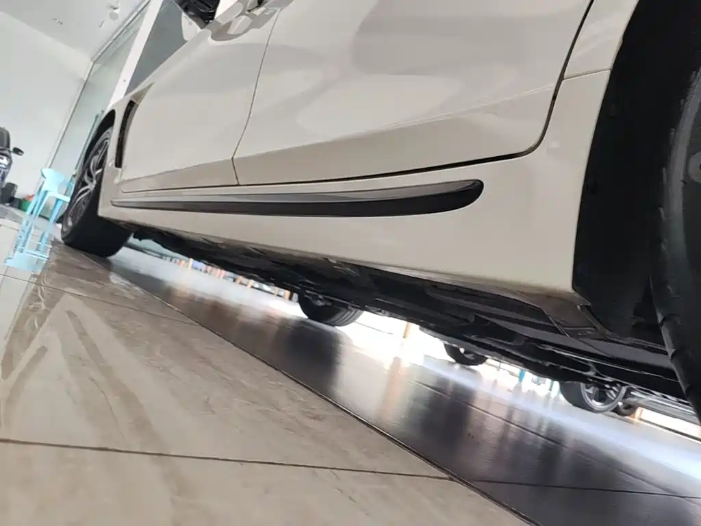 Infiniti Q50L — миниатюра 22