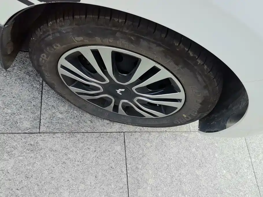 Wuling Zhiguang EV — миниатюра 6