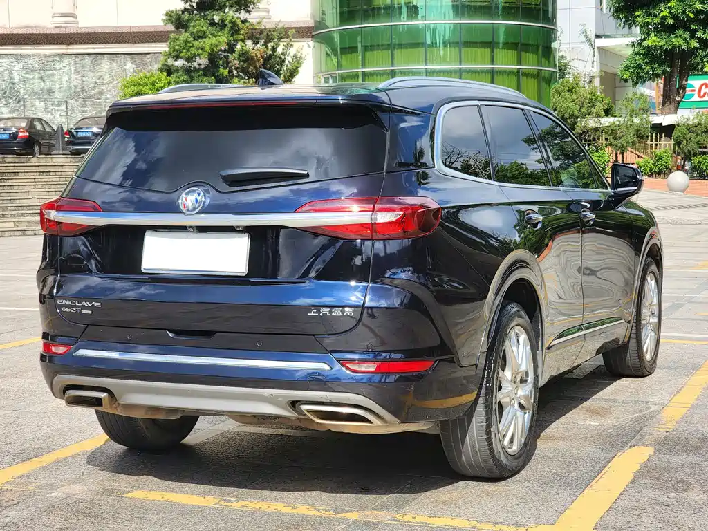 Buick Enclave — миниатюра 5
