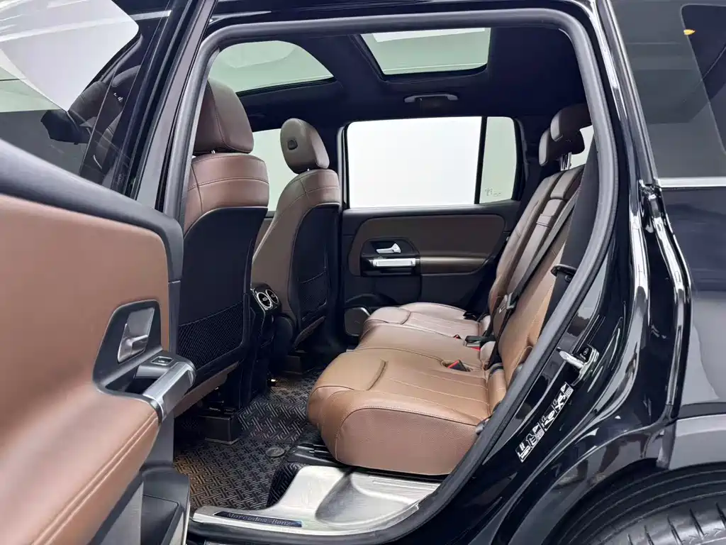 Mercedes-Benz GLB — миниатюра 5