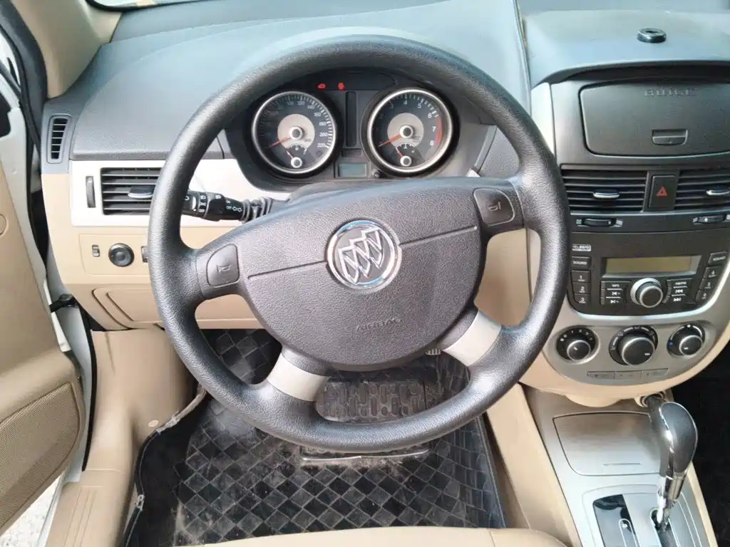 Buick Excelle — миниатюра 11