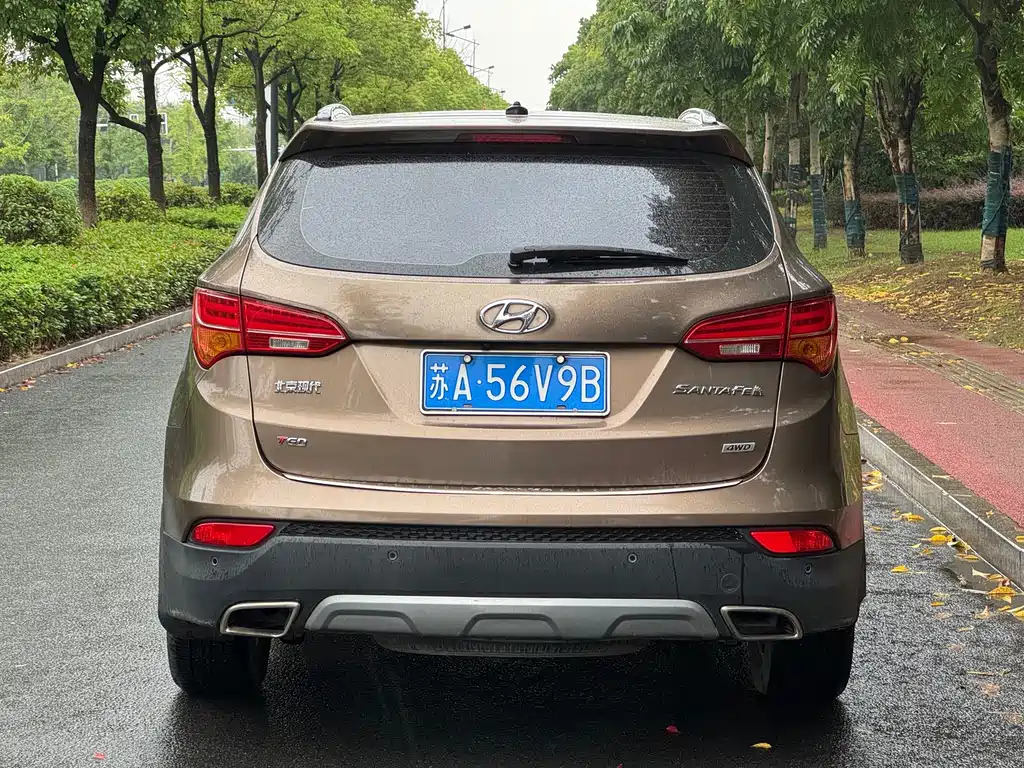 Hyundai Santa Fe — миниатюра 10
