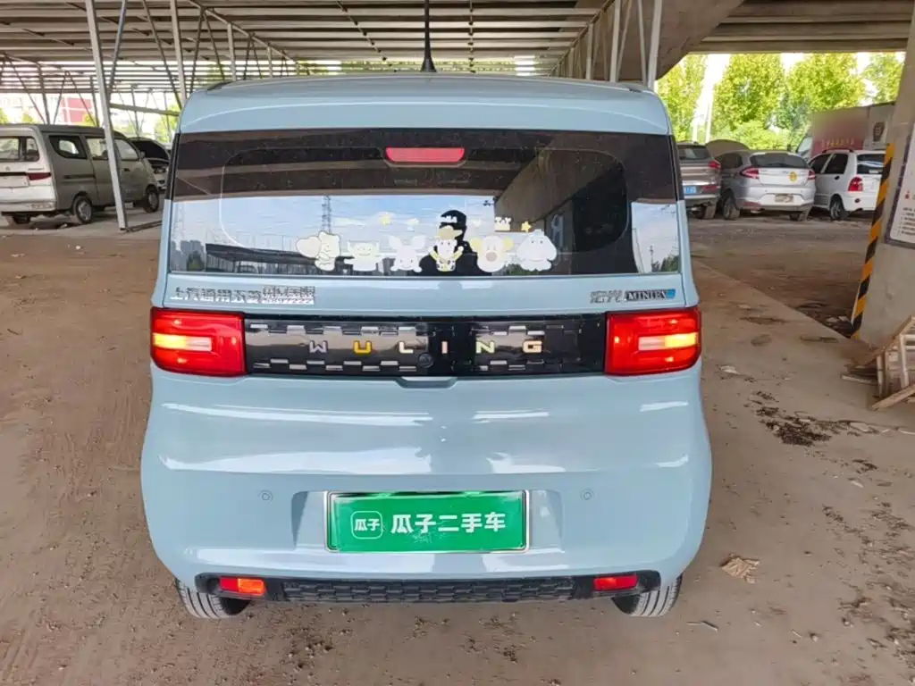 Wuling MINIEV — миниатюра 6