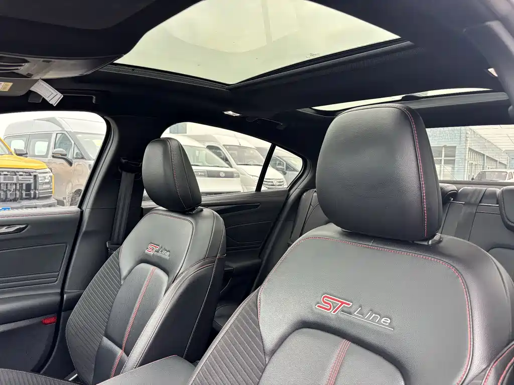 Ford Focus — миниатюра 13