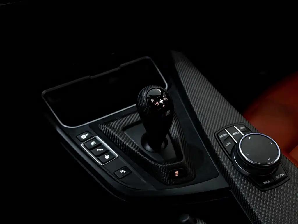 BMW M3 — миниатюра 9