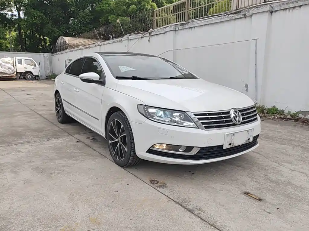 Volkswagen FAW - Passat CC CC 2016 1.8TSI Luxury