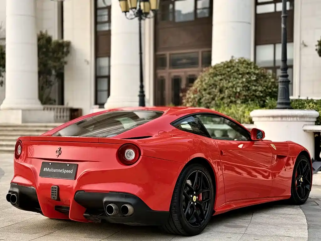 Ferrari F12berlinetta 2013 6.3L