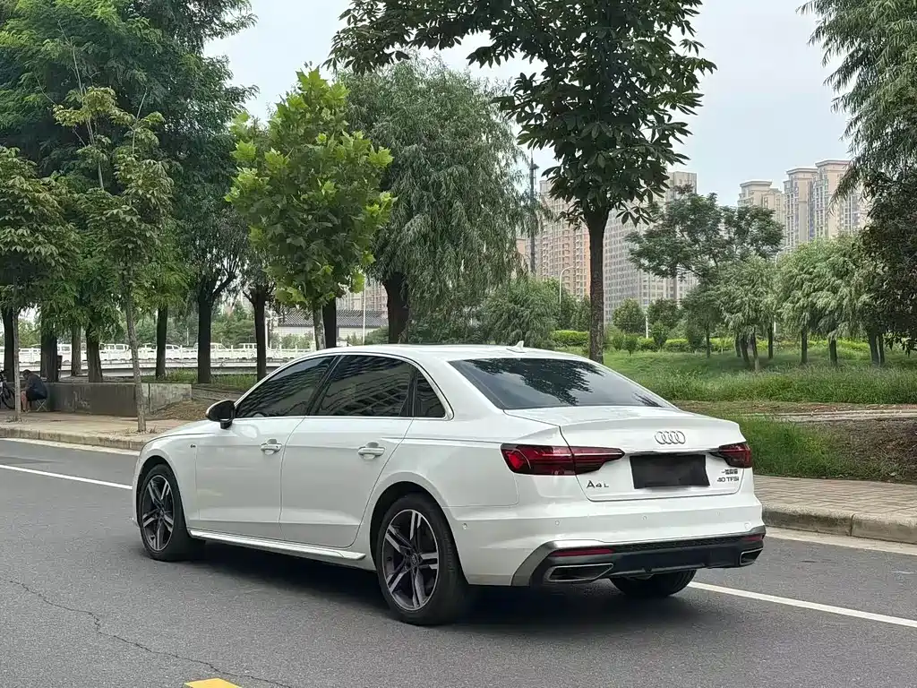 Audi A4L — миниатюра 7