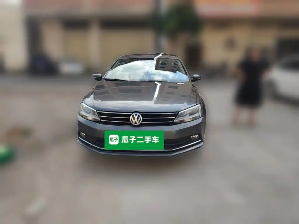 Volkswagen Sagitar — миниатюра 2