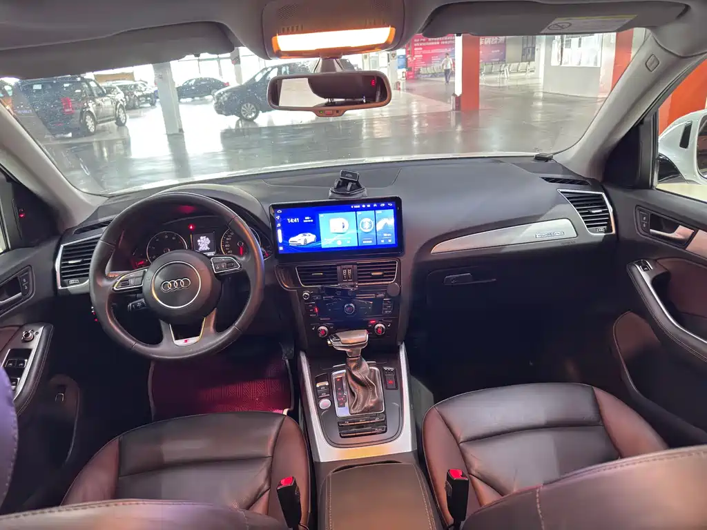Audi Q5 — миниатюра 11