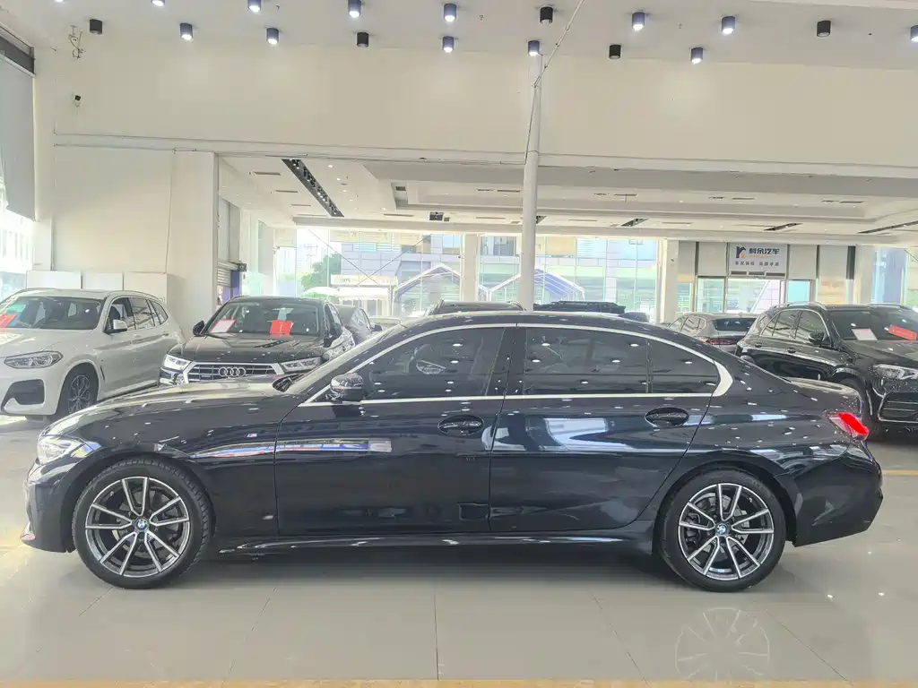 BMW 3 Series — миниатюра 7
