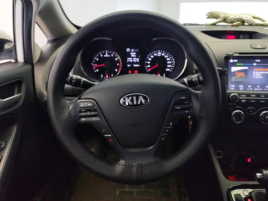 Kia K3 — миниатюра 15