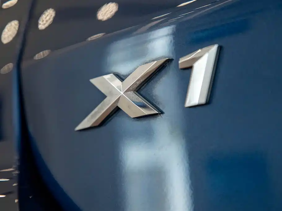 BMW X1 — миниатюра 10