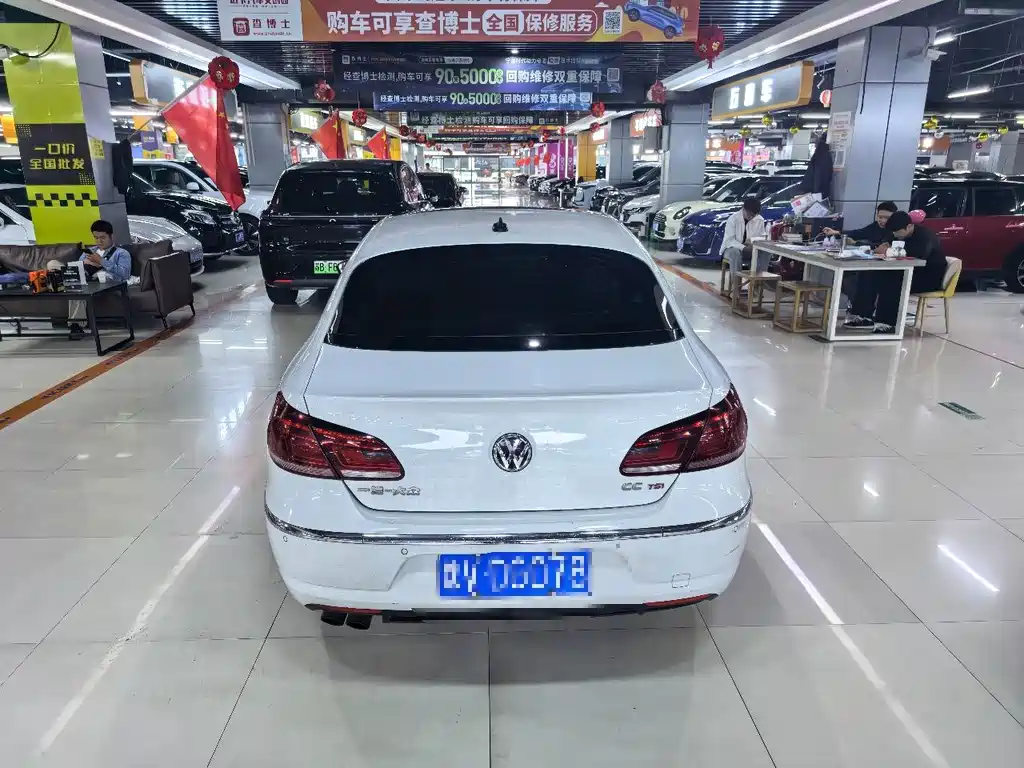 Volkswagen CC — миниатюра 7